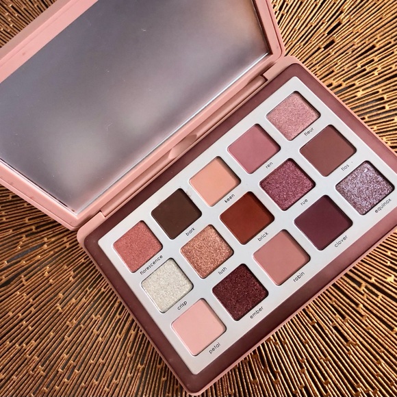 I NEW: Natasha Denona Bloom Palette - Vibrant Pink Hues - Picture 2 of 3